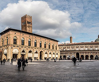 Viajar a Bolonia