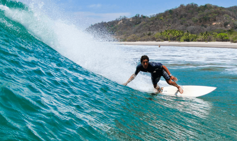 Surfing en Costa Rica